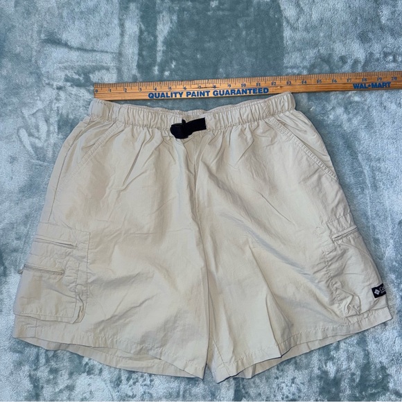 Columbia Sportswear Company Pants - Columbia Woman’s Sandy River Khaki Tan Cargo Shorts Size Small